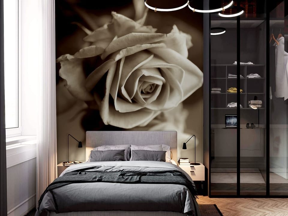 Fototapeta Róża z Odbiciem w Sepii we wnętrzu sypialni