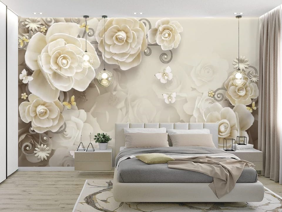 Fototapeta Kremowe róże i delikatne spirale we wnętrzu sypialni