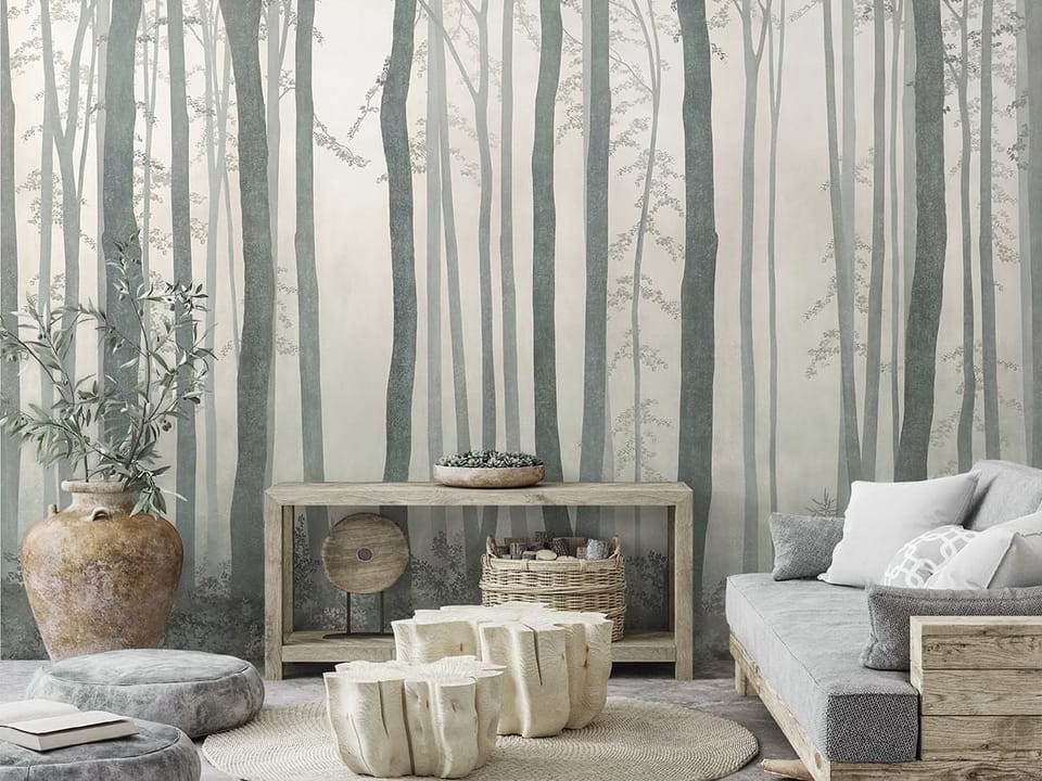 Fototapeta Leśna mgła i wysokie pnie drzew we wnętrzu salonu