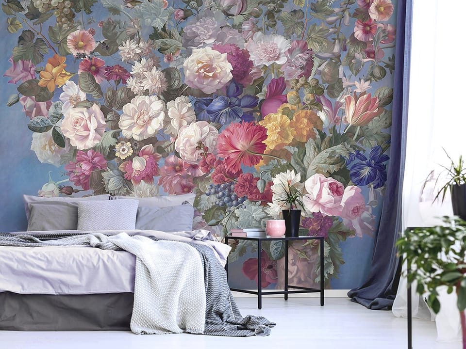 Fototapeta Kwiatowy bukiet w pastelach we wnętrzu sypialni