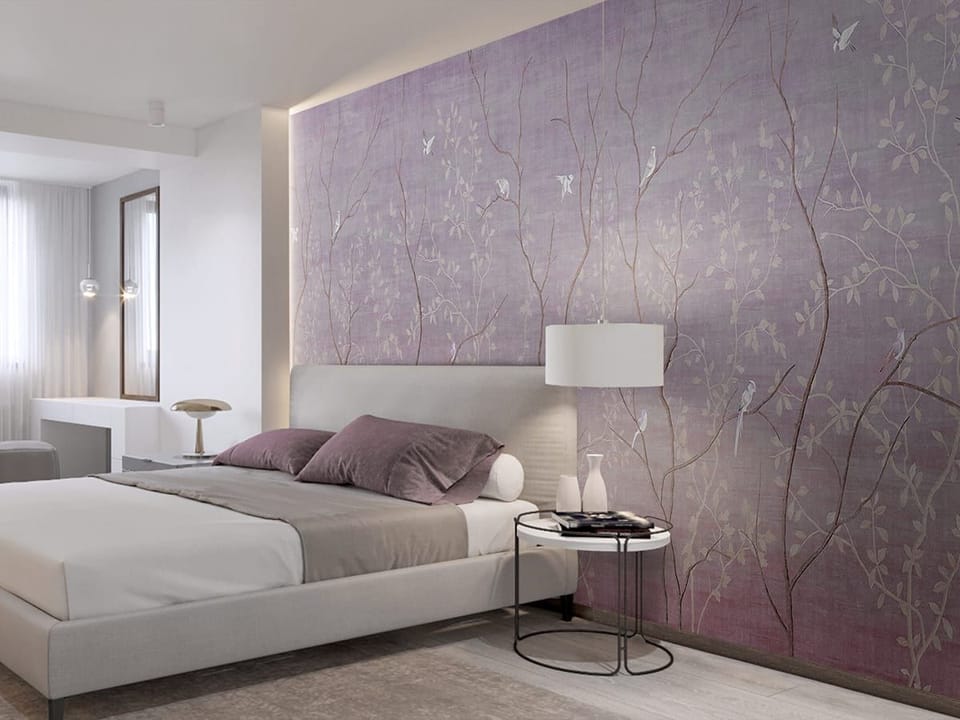 Fototapeta Gałęzie drzew z ptakami we wnętrzu sypialni