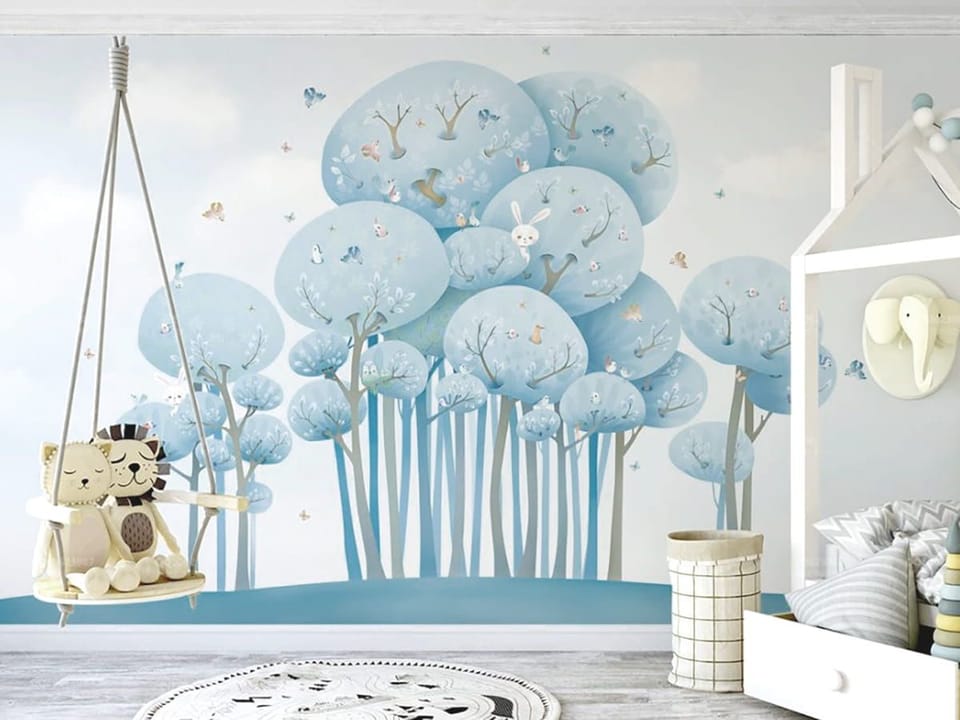 Fototapeta Bajkowy las z niebieskimi drzewami we wnętrzu pokoju dziecka