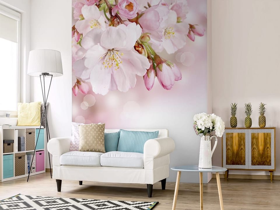 Fototapeta Gałązka kwitnącej wiśni Sakura - aranżacja w salonie
