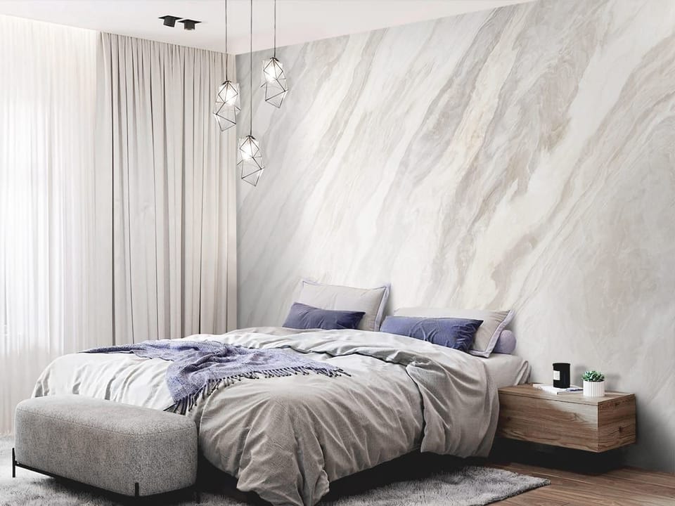 Fototapeta Jasne Smugi Marmuru we wnętrzu sypialni