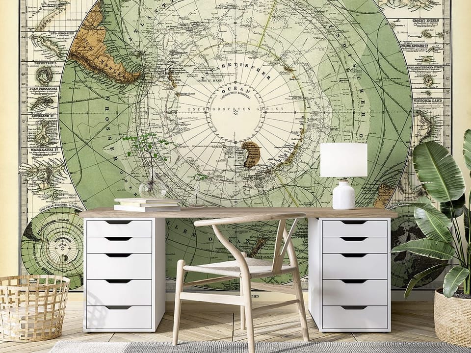 Fototapeta Stara mapa Antarktydy w okręgu we wnętrzu biura