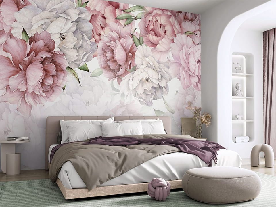 Fototapeta Piwonie w pastelowych odcieniach we wnętrzu sypialni