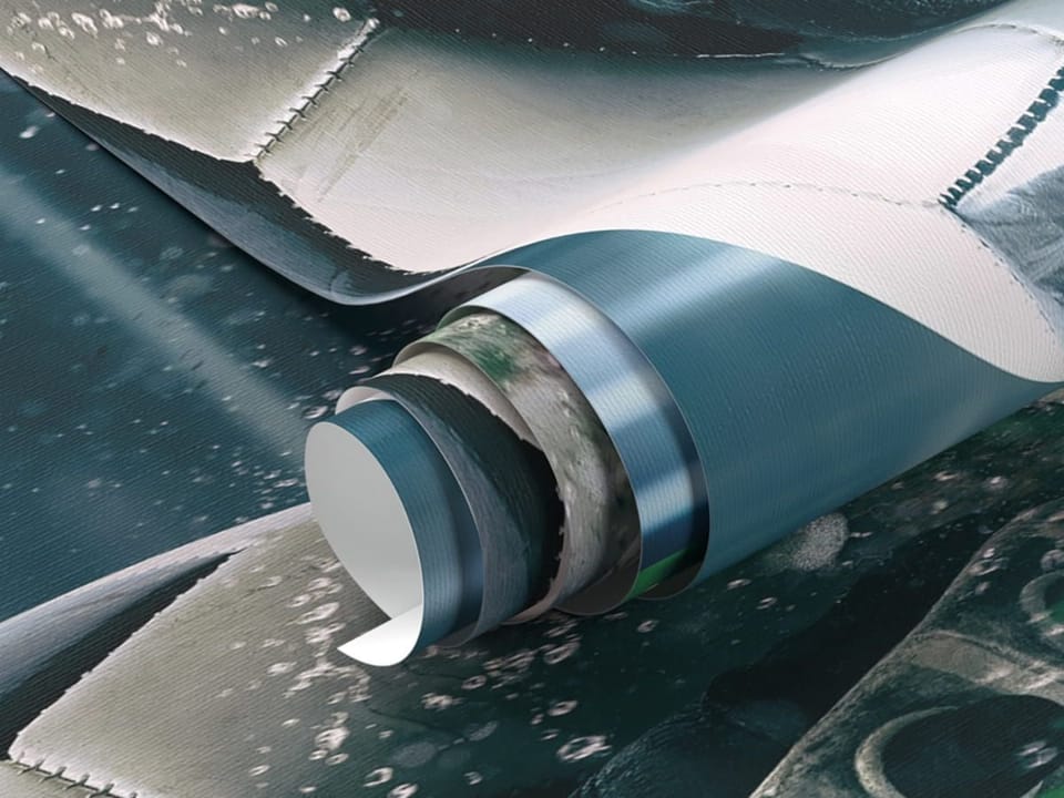 Fototapeta But piłkarski w akcji na trawie fragment #1