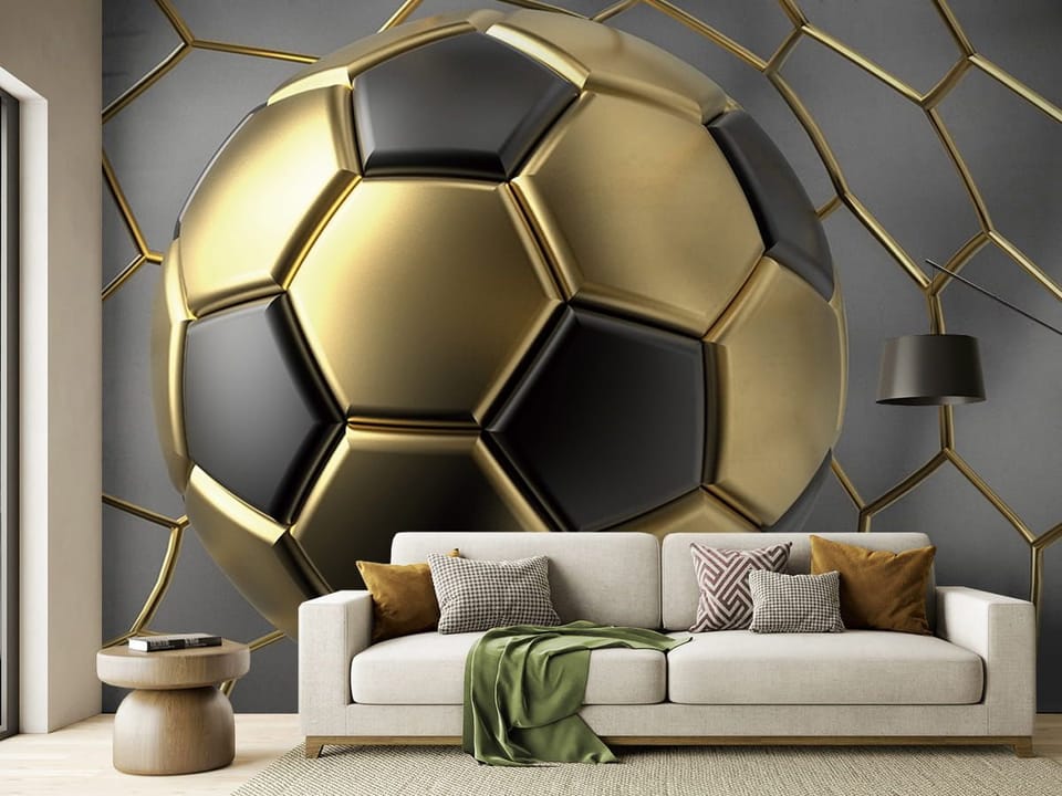 Fototapeta Złoto-czarna piłka nożna we wnętrzu salonu