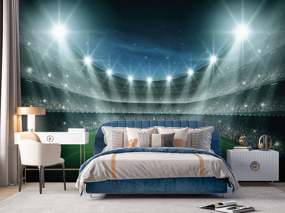 Fototapeta z oświetlonym stadionem piłkarskim nocą i trybunami - ściana w nowoczesnym pokoju nastolatka