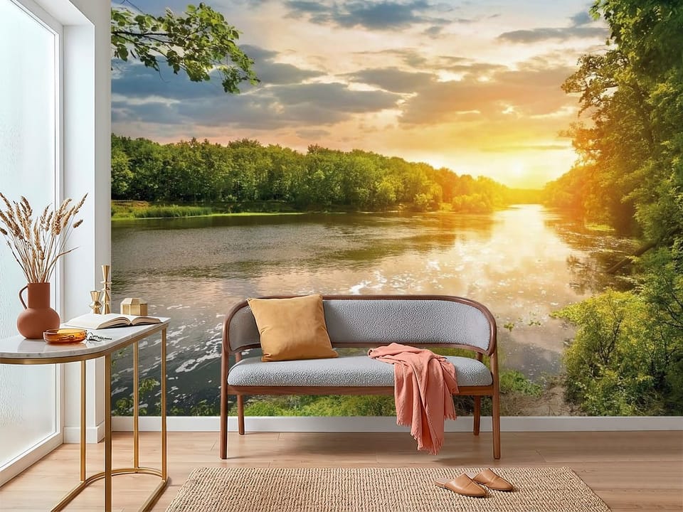 Fototapeta z rzeką otoczoną zielonymi drzewami i zachodzącym słońcem - inspiracja do nowoczesnego przedpokoju
