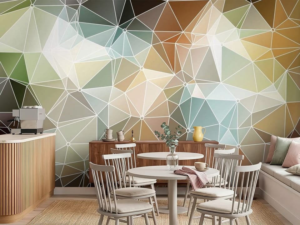 Fototapeta z geometrycznym wzorem trójkątów, różnorodne kolory i białe linie - dekoracja ściany w kawiarni