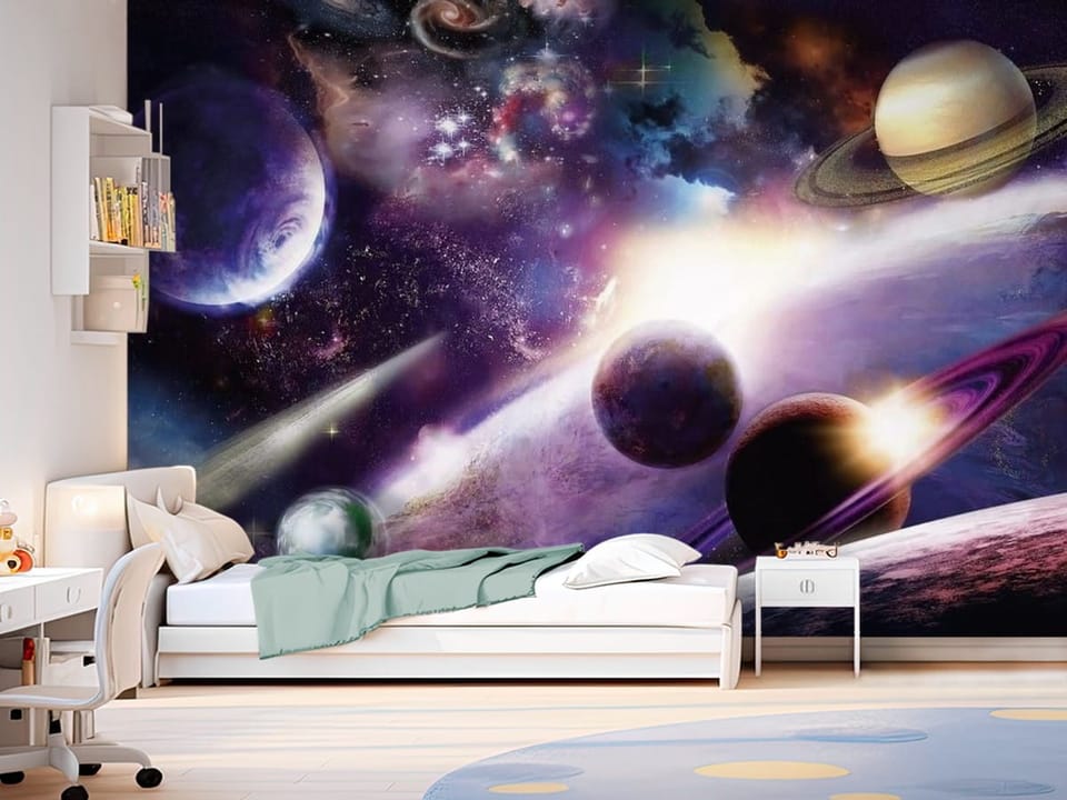 Fototapeta z planetami w przestrzeni kosmicznej, jasne gwiazdy i kolorowe mgławice - przytulny pokój nastolatka