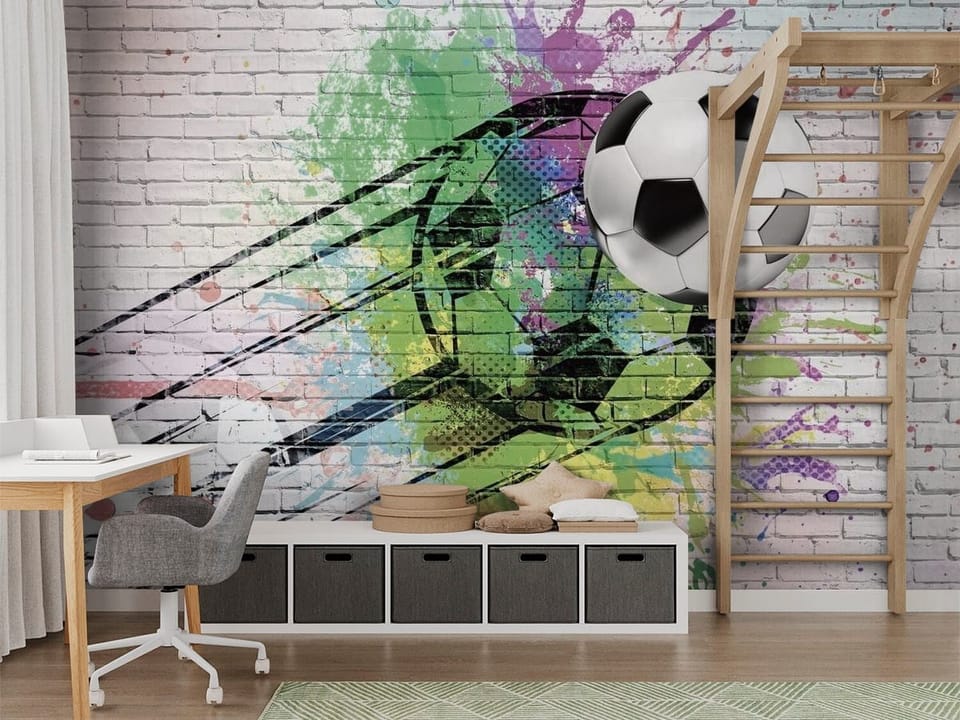 Fototapeta z piłką nożną na tle ceglanej ściany z graffiti i farbą - nowoczesny pokój nastolatka z modnym akcentem