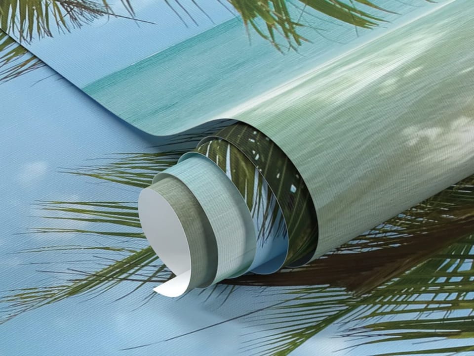 Fototapeta Plaża z palmami i oceanem - realne zdjęcie w rolce