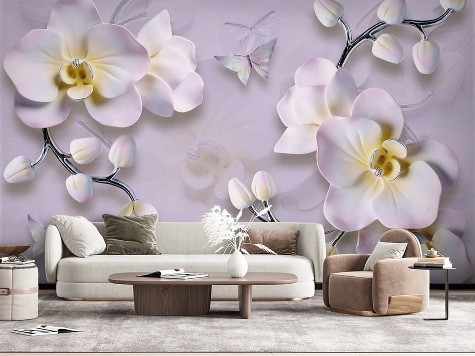 Fototapeta z delikatnymi kwiatami orchidei na jasnym tle z motylami - widok na ścianę za kanapą w salonie