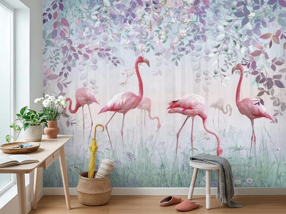 Fototapeta z flamingami wśród liści i kwiatów w pastelowych kolorach - widok na ścianę w przedpokoju