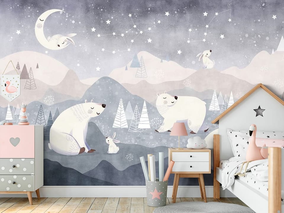 Fototapeta z niedźwiedziami polarnymi na tle gór i nocnego nieba - ściana akcentowa w przytulnym pokoju dziecięcym