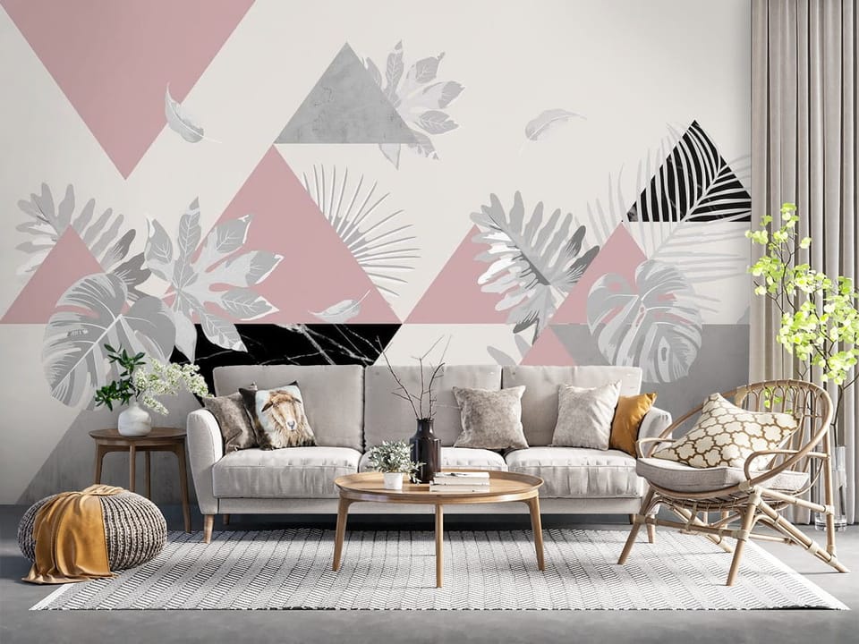 Fototapeta z geometrycznymi trójkątami i szarymi liśćmi na jasnym tle - salon z naturalnymi dodatkami