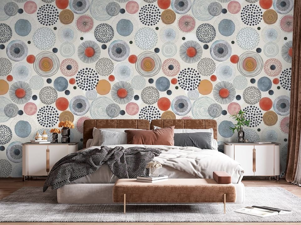 Fototapeta z różnorodnymi okręgami i wzorami geometrycznymi - aranżacja sypialni z naturalnym oświetleniem dziennym