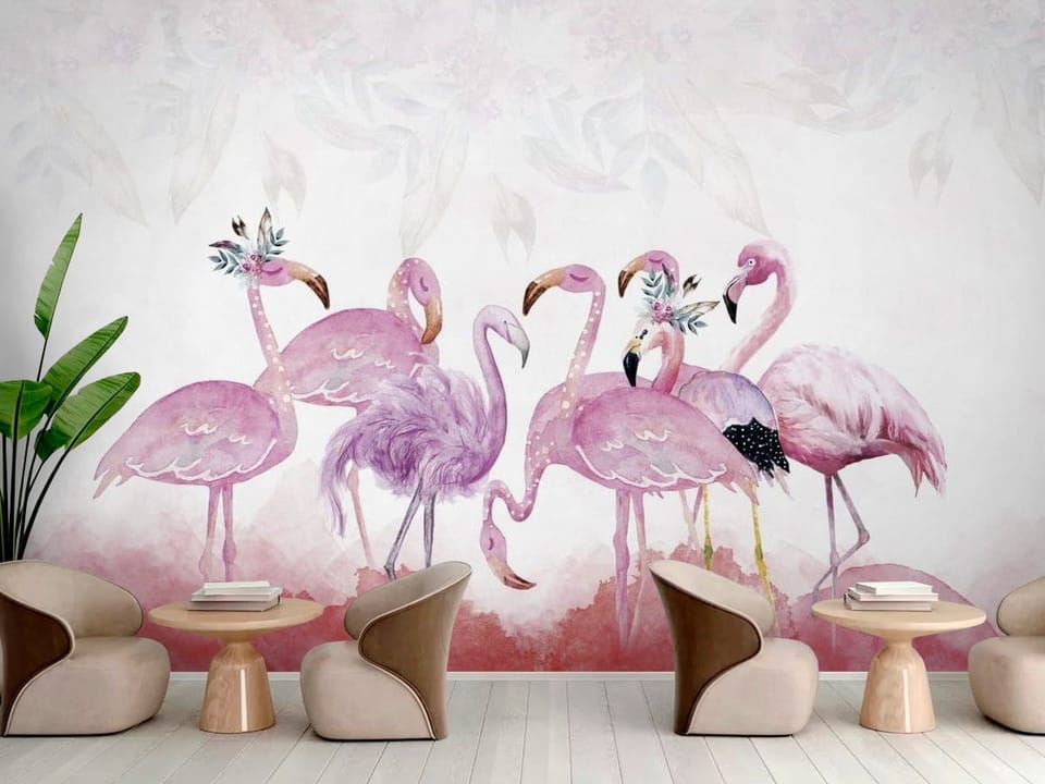 Fototapeta z różowymi flamingami i kwiatami na jasnym tle - widok na ścianę w nowoczesnej kawiarni