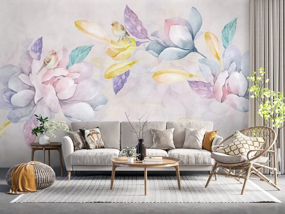 Fototapeta z dużymi pastelowymi magnoliami na jasnym tle - salon z naturalnymi dodatkami