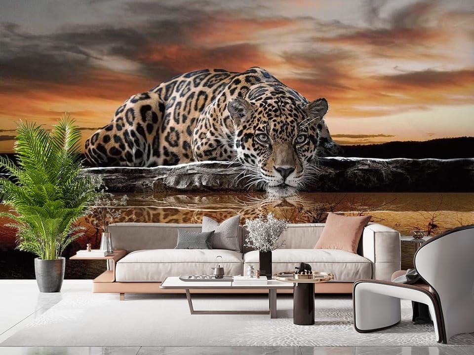 Fototapeta z leopardem nad wodą, zachód słońca i chmury - przytulny i nasłoneczniony salon