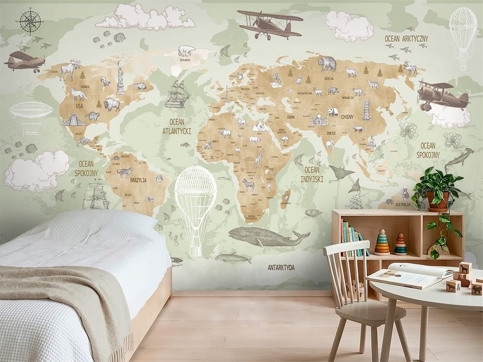 Fototapeta z mapą świata i ilustracjami zwierząt na kontynentach - inspiracja do pokoju dziecka