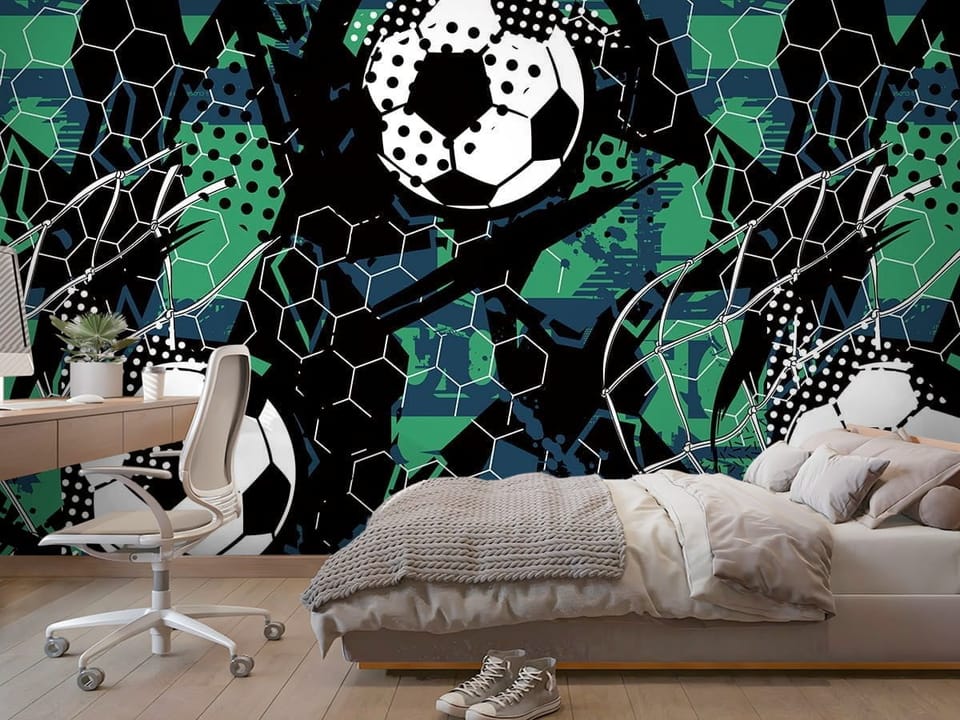 Fototapeta z piłkami nożnymi i geometrycznymi wzorami, heksagony i linie - aranżacja dużego pokoju nastolatka