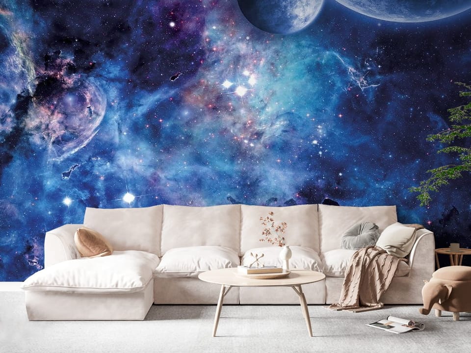 Fototapeta z planetami i mgławicą w kosmosie, pełna gwiazd - widok na ścianę w eleganckim salonie