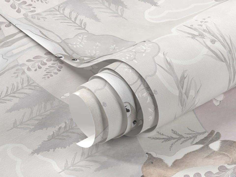 Fototapeta Jeleń w leśnym krajobrazie - realne zdjęcie w rolce