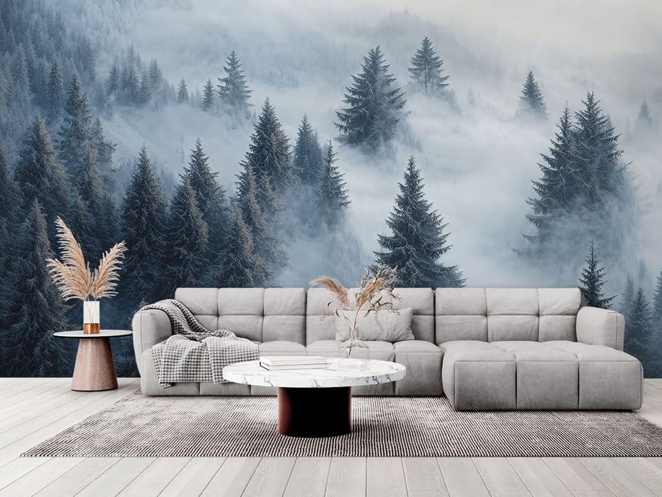 Fototapeta przedstawiająca gęsty las iglasty z ośnieżonymi drzewami i mgłą - elegancki salon w stylu minimalistycznym